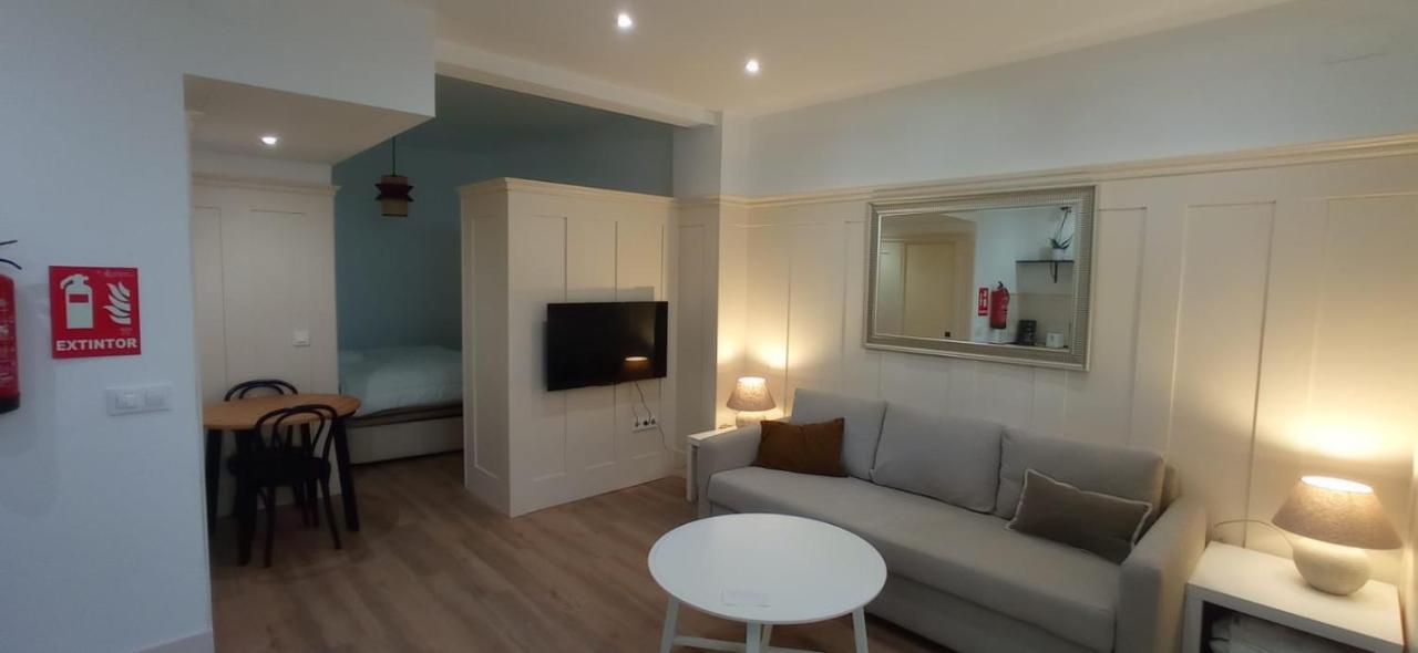 Agradable Apartamento En El Centro De Sevilla מראה חיצוני תמונה